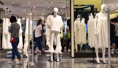 選擇服裝商品進銷存軟件，解決輔料銷售行業痛點